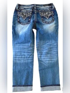VIGOSS HERITAGE FIT THICK STITCH EMBELLISHED FLAP POCKET DALLAS CAPRI JEANS 3/4